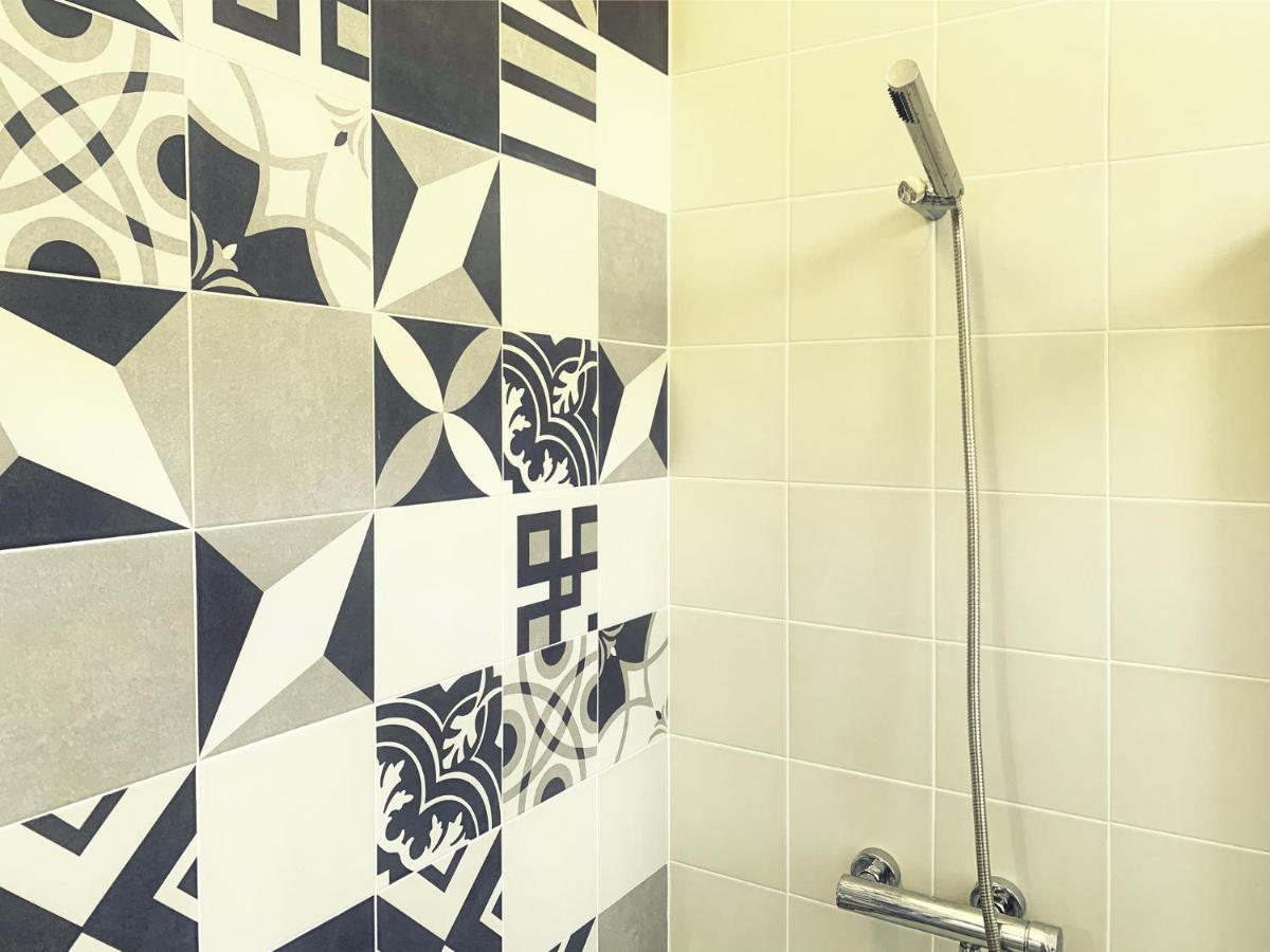 Guesthouse Tricana De אבאירו מראה חיצוני תמונה